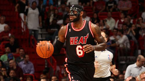 NBA黑色面具_nba禁止戴黑色面具的原因