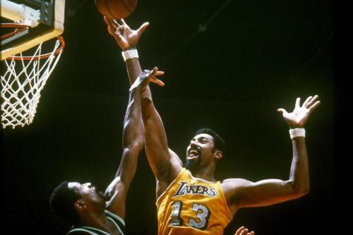 NBA篮球皇帝是谁_NBA篮球帝张伯伦简介