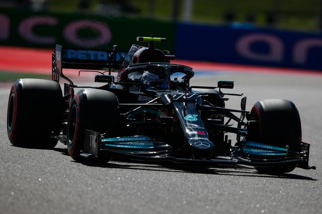 09月24日 2021F1俄罗斯大奖赛第一次练习赛 全场录像