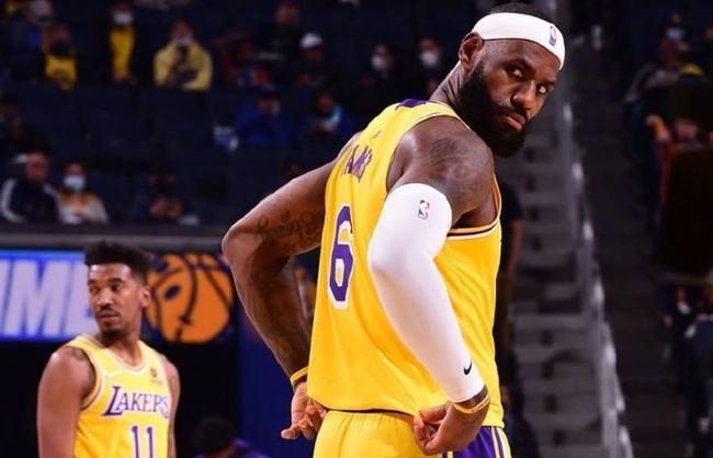 10月13日湖人迎战勇士_NBA季前赛2021湖人vs勇士比分介绍