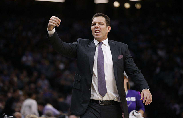 沃顿是NBA哪个队教练_沃顿在哪个球队当教练