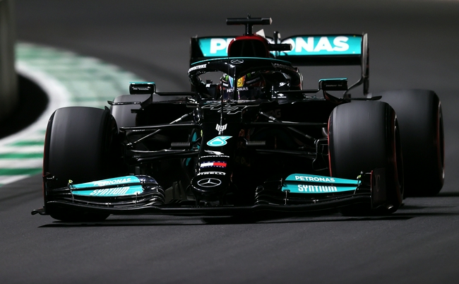 12月04日 2021F1沙特阿拉伯大奖赛第二次练习赛 全场录像
