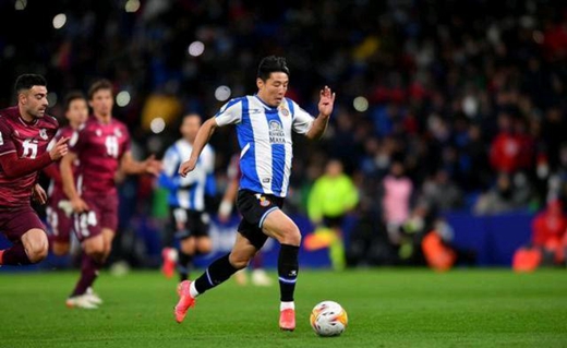 武磊西班牙人年薪_武磊年薪在西班牙人是多少