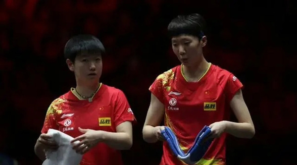2023WTT女子总决赛女双决赛 孙颖莎/王曼昱vs长崎美柚/木原美悠 全场录像