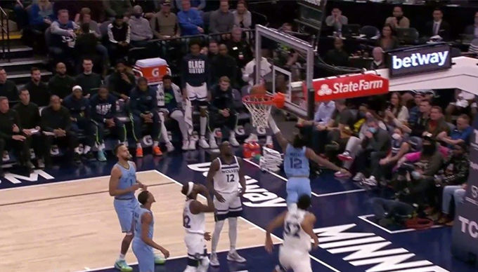 0023uzJ9ly1gzpjbp4400j60ru0fogp002.jpg