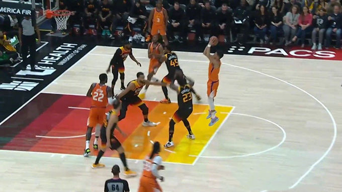 0023uzJ9ly1h139qf1r4qj60ru0foq5o02.jpg